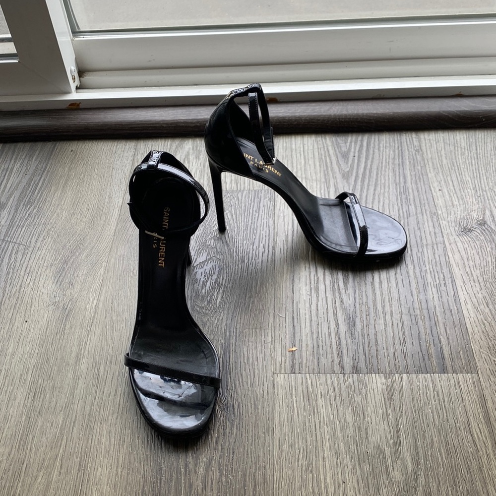 Ysl patent leather high heel sandals